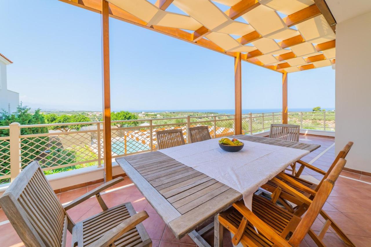 Estella Villa With Pool, Children Area, Bbq & Magnificent Views! Asztéri Kültér fotó